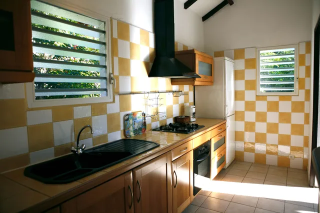 2 Bedrooms, Comfort, Apartment, Garden View, Kitchen, Habitation Grande Anse 8/8