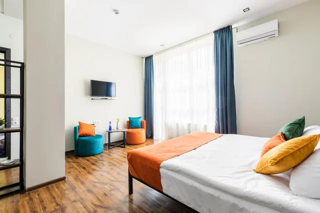 غرفة ديلوكس بسرير مزدوج بشرفة، Boutique Hotel MoJo 1/6