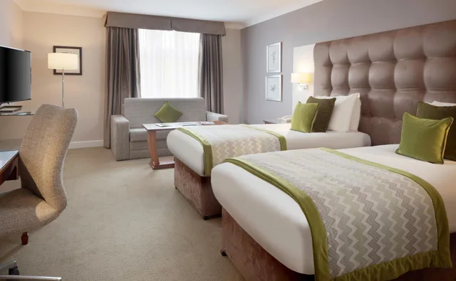 غرفة سوبيريور بسرير كينج مع أريكة، Albrighton Hall and Spa, a member of Radisson Individuals 4/7