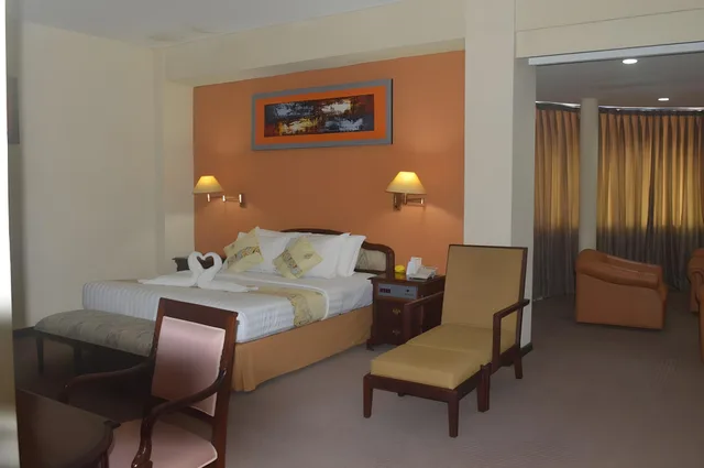 جناح رئاسي، HOTEL MARIAT SORONG 1/2