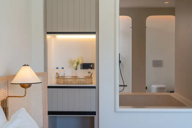 غرفة بريميوم بسرير كينج بإطلالة على البحر، Yacht Classic Hotel - Boutique Class 9/10
