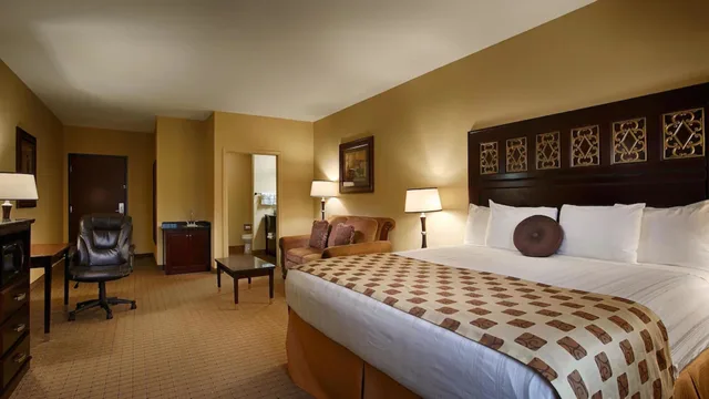جناح بريميوم بسرير كينج، Blanco River Hotel Ex Blanco Luxury Inn Suites 1/5