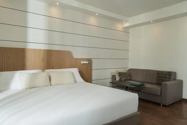 جناح جونيور، Parc Hotel Germano Suites 2/9
