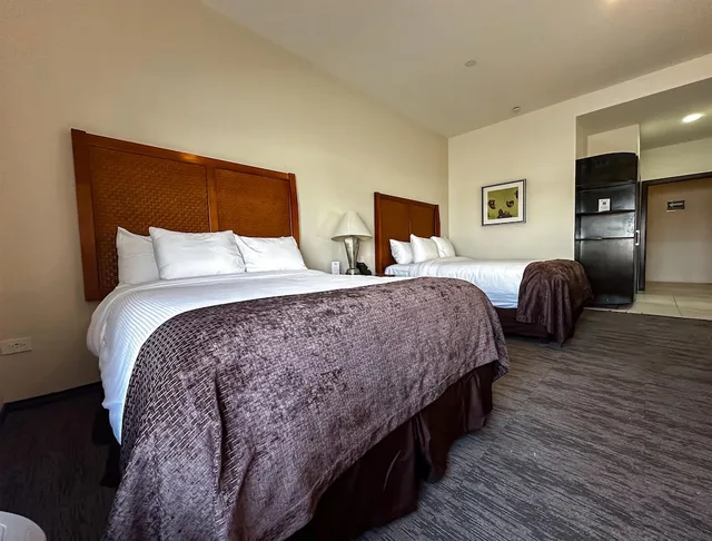 Standard, 2 Queen Beds, Best Western Plus Sacramento 1/6