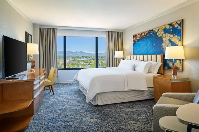 غرفة تقليدية بسرير كينج لذوي الإعاقة، The Westin Westminster 3/8
