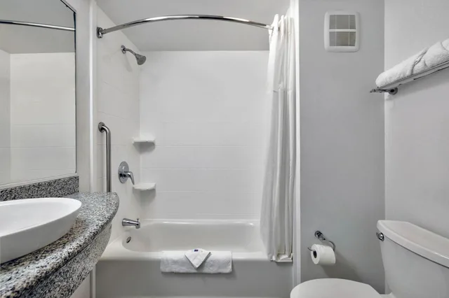 غرفة ديلوكس رباعية، Motel6 Marble Falls, TX 5/8