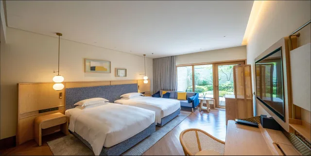 Standard, 2 Double Beds, Outdoor Living Area، voco Nanjing Garden Expo an IHG Hotel 2/4