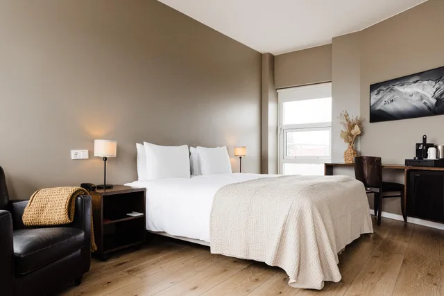 جناح جونيور بشرفة، Hotel Odinsve 1/2