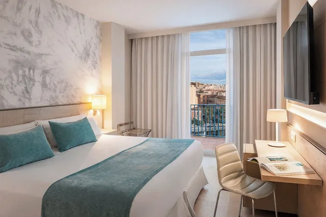 Premium, Twin Beds, Salles Hotel Malaga Centro 4/6
