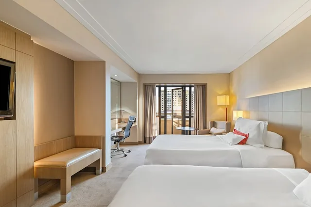 غرفة كلاسيكية بسريرين منفصلين بشرفة مع دخول صالة النادي لذوي الإعاقة، Intercontinental Sao Paulo 1/10
