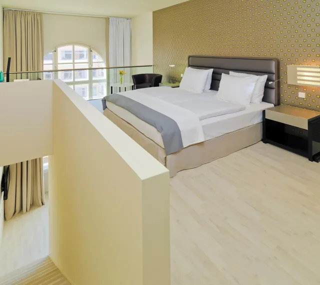 Duplex, Loft, Sofa، H10 Berlin Ku'Damm, Berlin 1/2