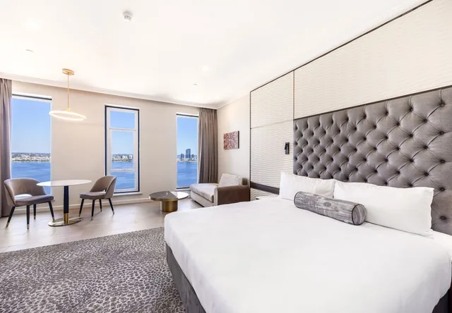 Club King Riverview، Duxton Hotel 1/9