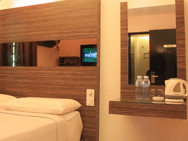 Superior, Queen Bed, No Window, Time Hotel Kuala Lumpur 1/1