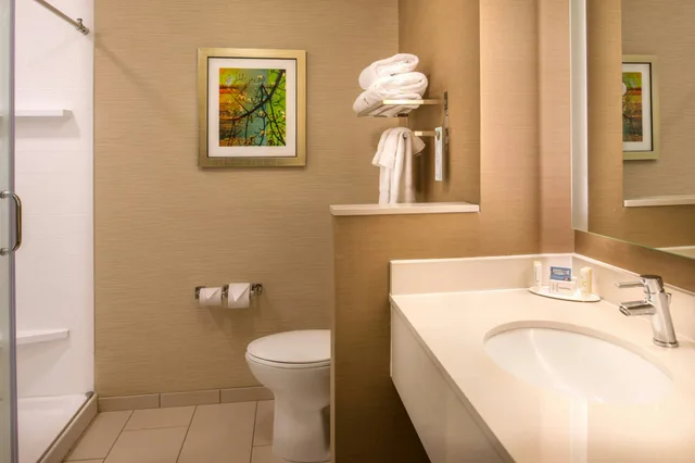 غرفة بسريرين كوين، Fairfield Inn Suites St Louis Westport 4/5