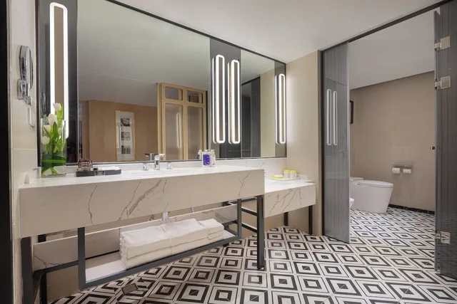 Theme, Grand, Twin Beds، voco Guangzhou Shifu, an IHG Hotel 7/7