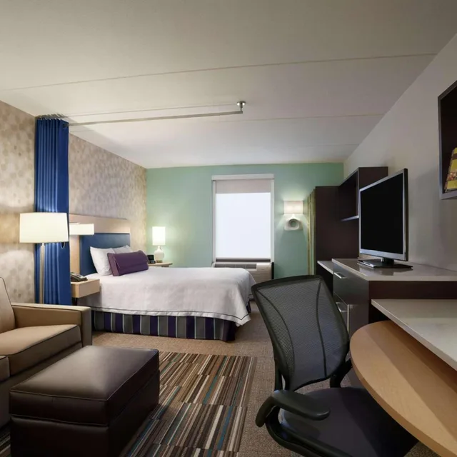 استوديو بسرير كوين مع أريكة، Home2 Suites By Hilton Philadelphia Convention Center 2/4