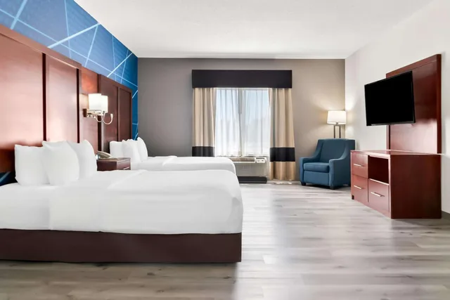 جناح بسرير كوين لذوي الإعاقة، Holiday Inn Express & Suites Southfield - Detroit 1/5