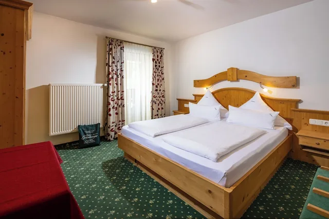 غرفة قياسية بسرير كينج، Hotel Grunberger 2/4