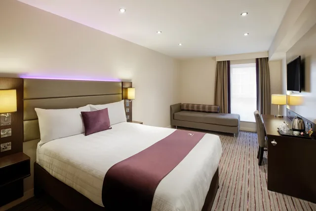 غرفة لذوي الإعاقة، Premier Inn Newton Abbot 1/3