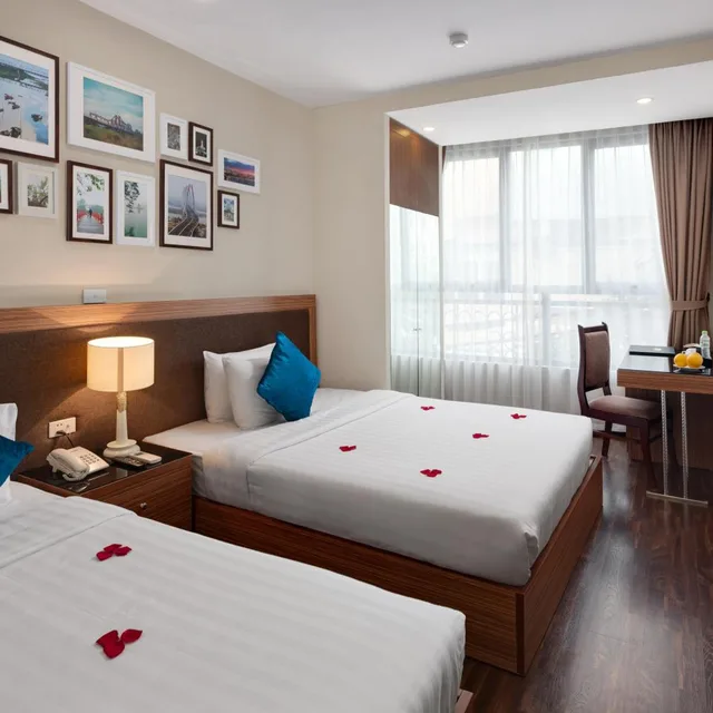 جناح، Golden Moon Suite Hotel 2/7