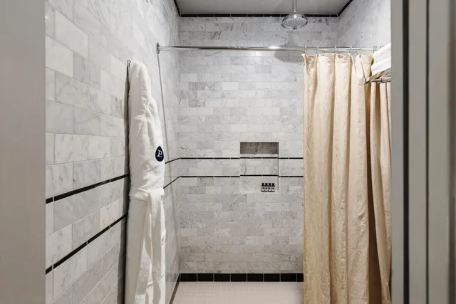 غرفة بسرير كينج بإطلالة على الحديقة، Palihotel Westwood Village 4/5