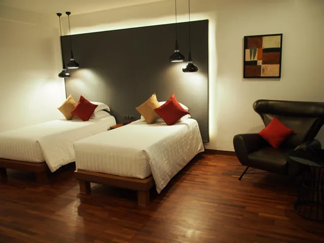 غرفة قياسية بسريرين منفصلين بإطلالة على الحديقة، Laluna Resort 4/6