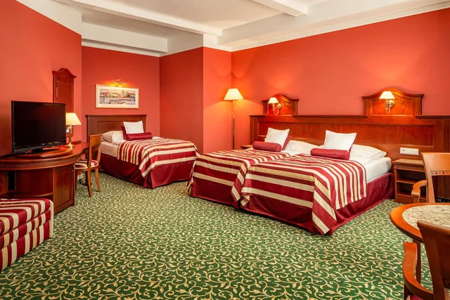 غرفة ثلاثية سوبيريور، Spa Hotel Imperial 2/4