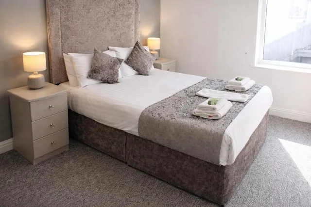 غرفة بسرير مزدوج، The Royal Seabank Hotel 1/5