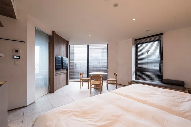 غرفة حصرية رباعية بسريرين مزدوجين، CINQS Hotel 2/5