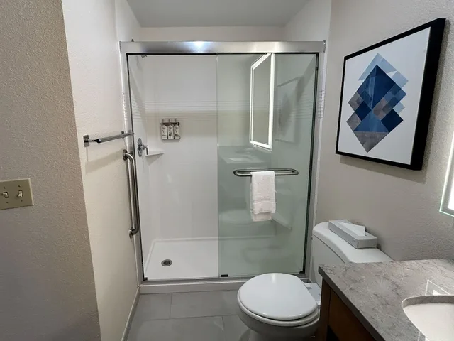 جناح استوديو بسرير كينج لذوي الإعاقة، Candlewood Suites Fayetteville – University of Arkansas 4/4