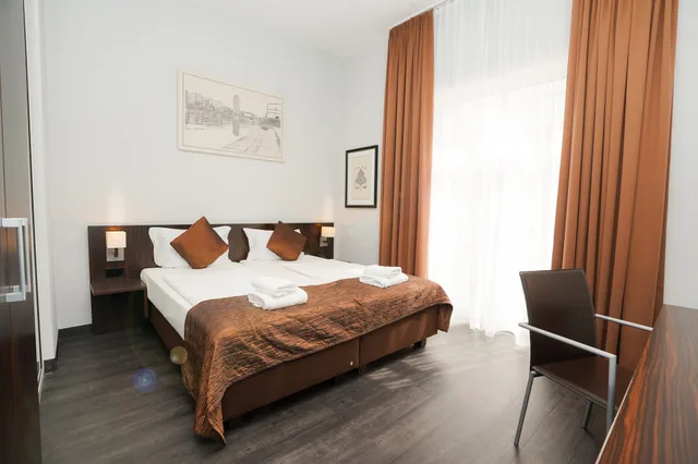غرفة بزنس بسريرين منفصلين، The Atrium Hotel 3/9