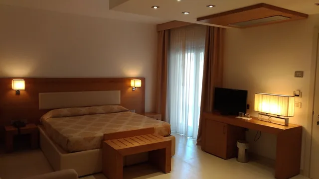 غرفة قياسية بسرير كوين، Monte Sarago 4/9
