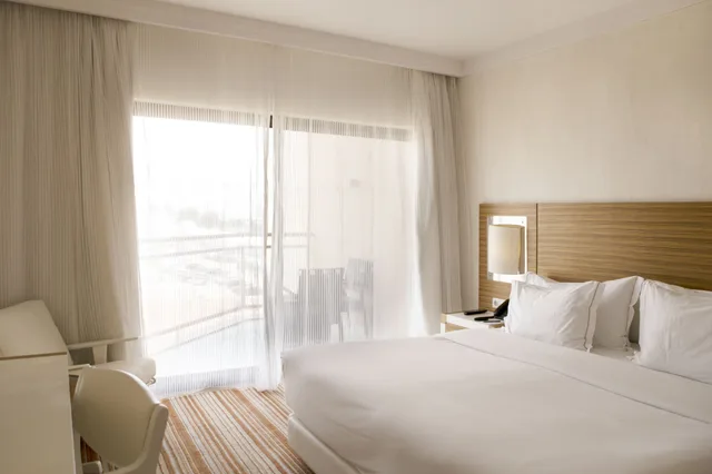 Junior Suite, King Bed, Real Marina Hotel & Spa 1/7