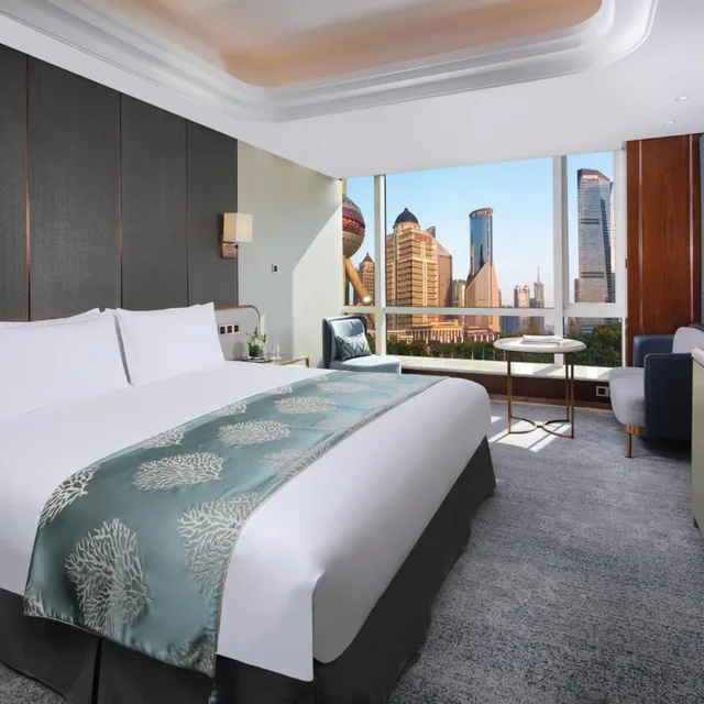 غرفة سوبيريور بسرير فردي بإطلالة على الحديقة، Oriental Riverside Hotel Shanghai International Convention Center 3/7
