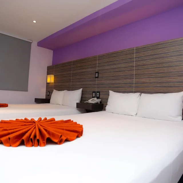 Room, Twin Beds, Hotel Kavia 3/10