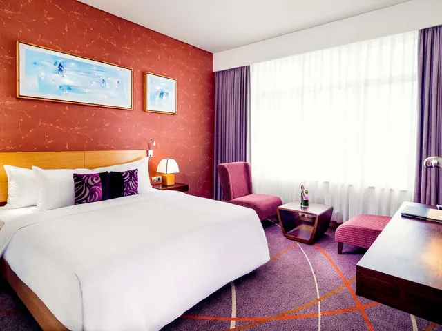 غرفة ديلوكس بإطلالة على النهر، Grand Mercure Danang 1/7