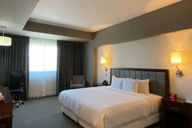 غرفة متصلة قياسية بسرير كينج، Best Western Plus Santa Cecilia Pachuca 6/10