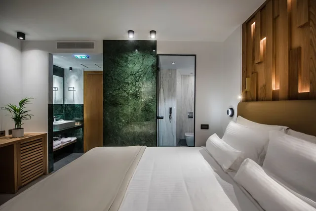 Smart, King Bed، Dimargio Luxury Hotel & Spa 1/2