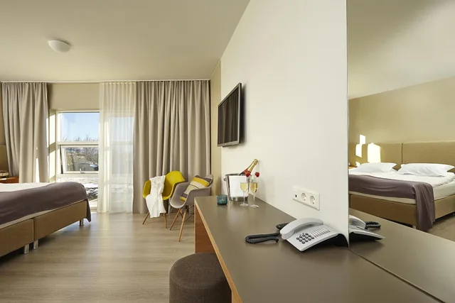 Deluxe, King Bed, ICELANDAIR HOTEL HAMAR 9/10