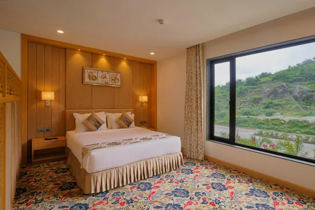 جناح، Blu Feather Hotel & Spa 2/2