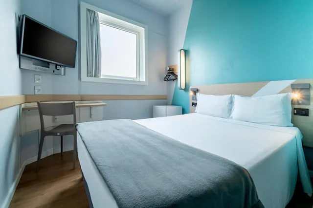Standard, Double Bed, Street View، Ibis Budget Sao Paulo Jardins 1/3