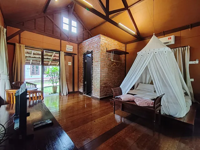 فيلا شهر العسل بسرير كينج بإطلالة على الحديقة، Sentosa Villa 1/1