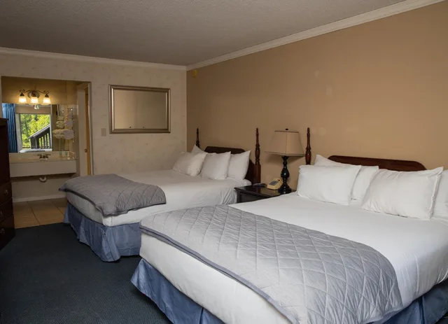 غرفة بسريرين كوين، The Occidental Lodge 2/3