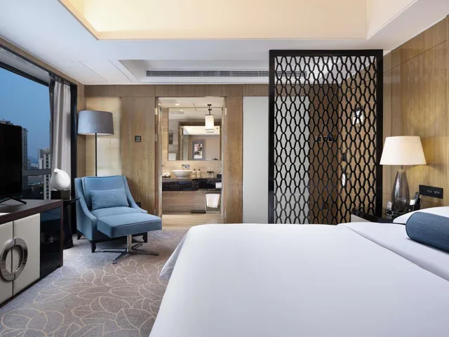 جناح عائلي ديلوكس بسرير كينج، Pullman Shanghai Jing An 4/10