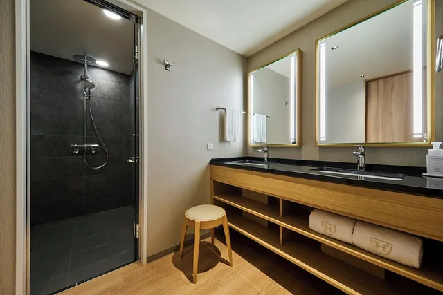جناح بسريرين منفصلين، The Royal Park Hotel Kyoto Umekoji 3/3