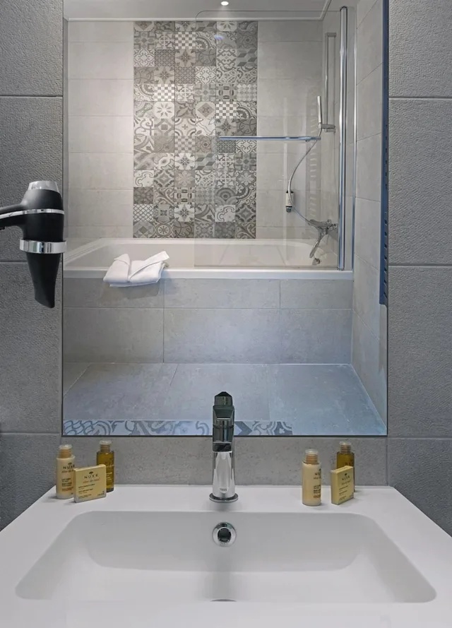 غرفة سوبيريور بسرير مزدوج بإطلالة على الحديقة، Villa Victoria Hotel 8/10