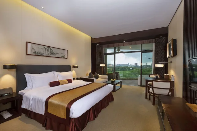 غرفة تنفيذية بسرير كينج، Shenzhen Castle Hotel 2/4