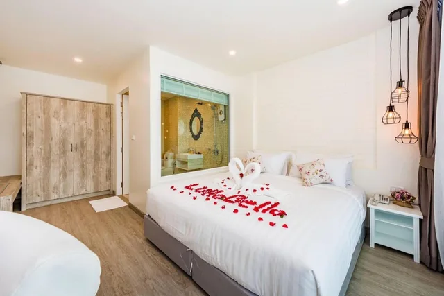 غرفة قياسية بسرير مزدوج بشرفة، Lullabella Hotel 5/7