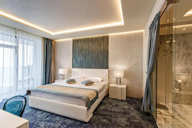 Senior, Suite, Sea View، Hotel Opera Mamaia 2/8