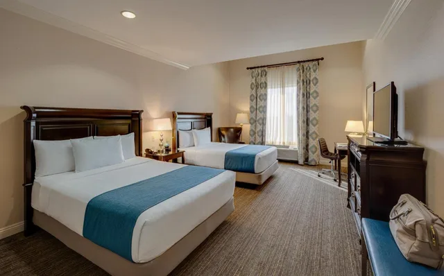 غرفة بسريرين كوين، Ayres Hotel Fountain Valley 1/2